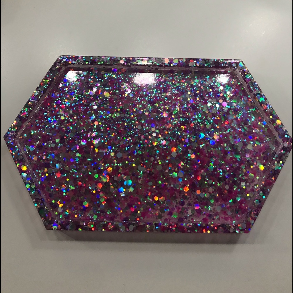 💜HOLOGRAPHIC TRAY💜 - Picture 2 of 2